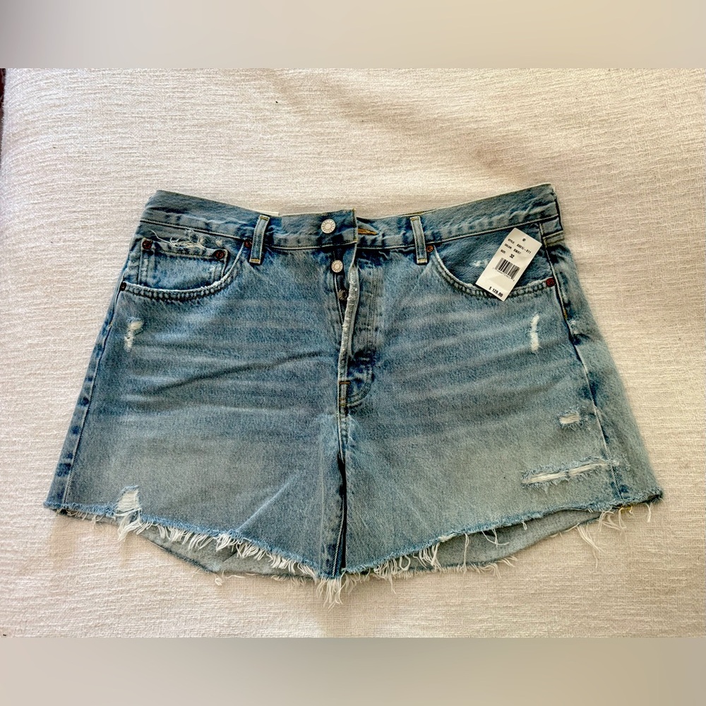 Agolde Parker Jean shorts in color “Swapmeet” - new with tags